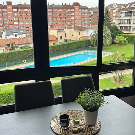 Apartamento Con Piscina Y Garaje Apartment *